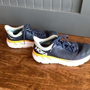 Hoka Clifton 7 Navy Blue Running Training Shoes Sz 9 Athleisure Comfortable